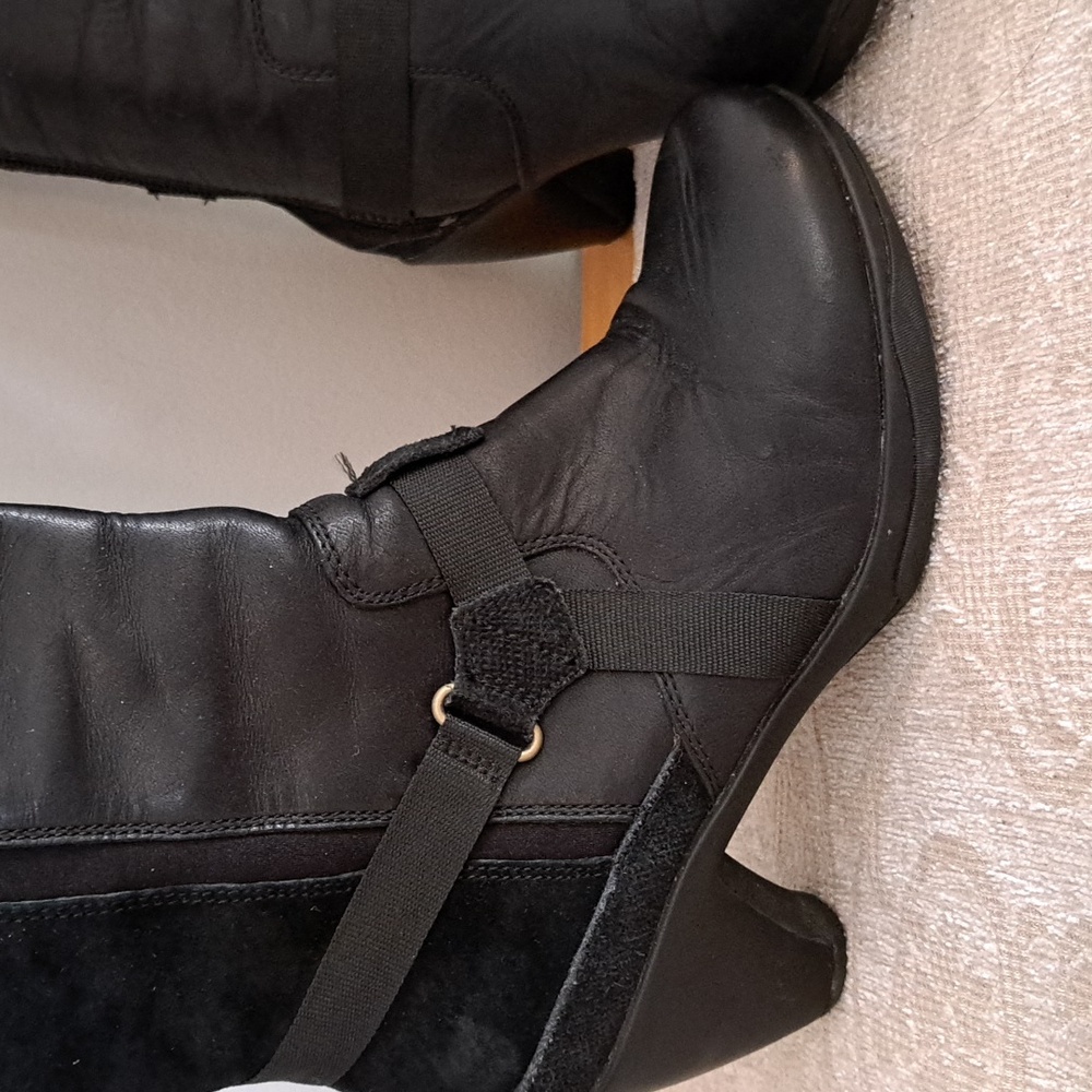 Merrell Evera Fade Heeled Black Leather Zip Boots Women's Size 6.5 - Picture 2 of 10